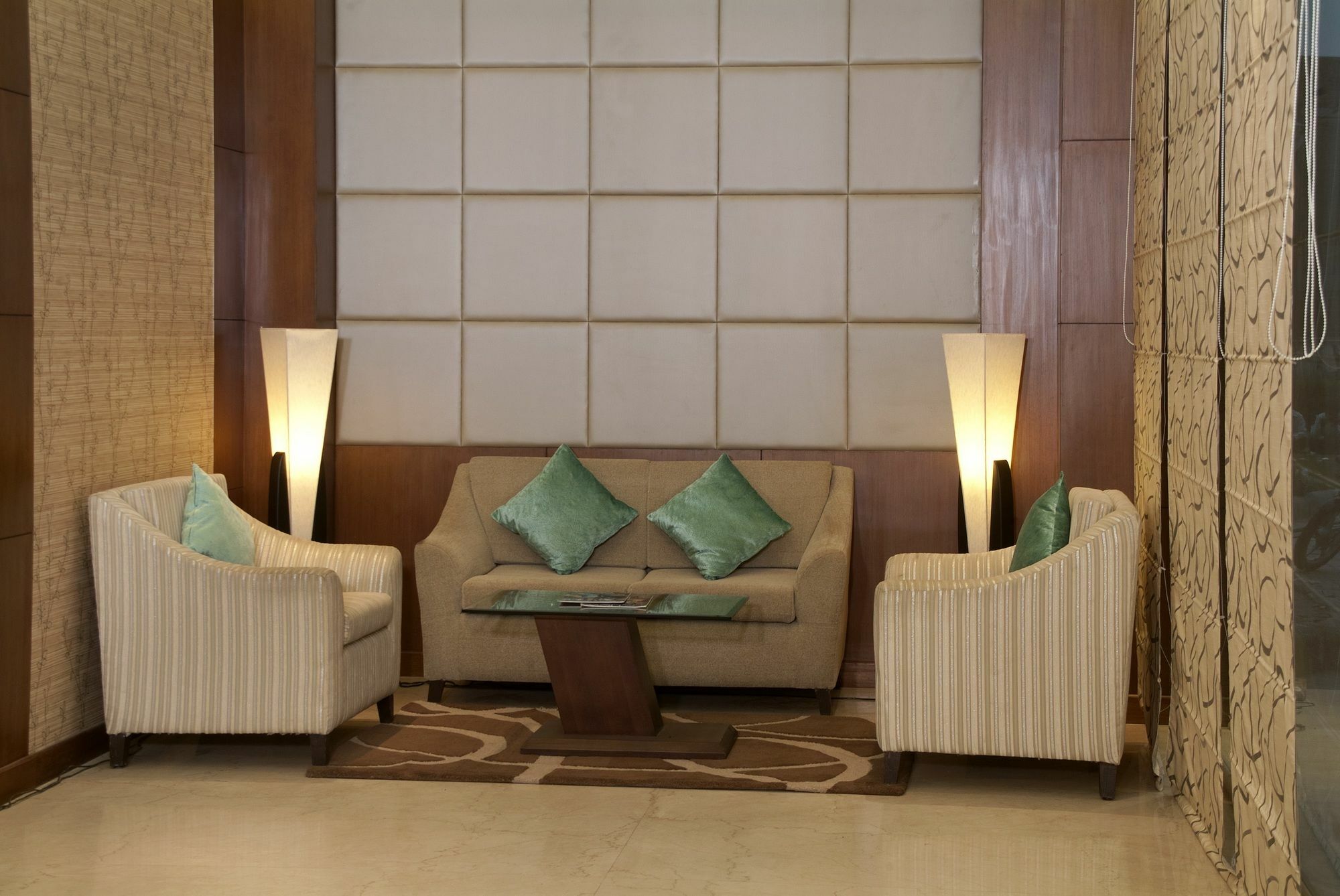 Savoy Suites Greater Noida Eksteriør bilde